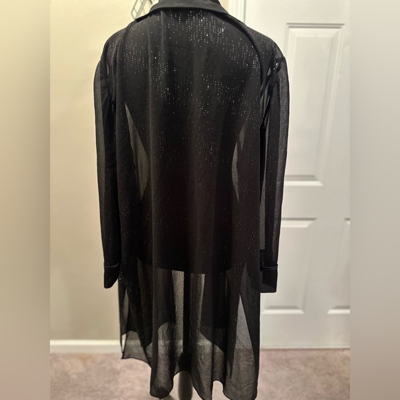 Women’s 24W black sheer cover up - Picture 3 of 4